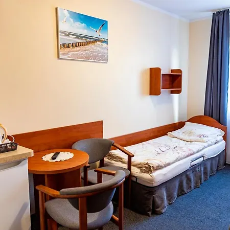 Edana Casa de hóspedes Ustronie Morskie