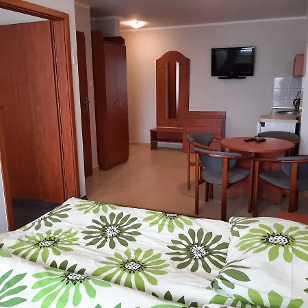 Edana * Ustronie Morskie